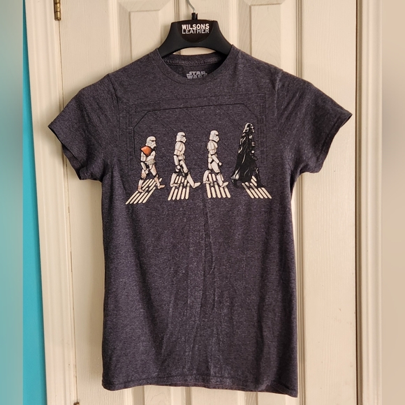 Star Wars T shirt - Picture 1 of 4